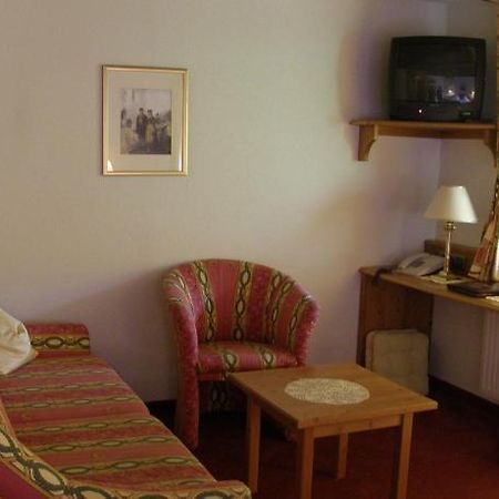 Hotel Sonnenheim Σανκτ Αντόν αμ Άλμπεργκ Εξωτερικό φωτογραφία
