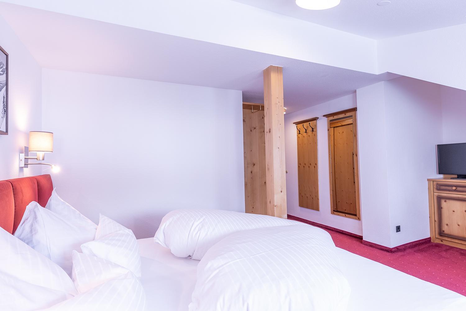 Hotel Sonnenheim Σανκτ Αντόν αμ Άλμπεργκ Εξωτερικό φωτογραφία