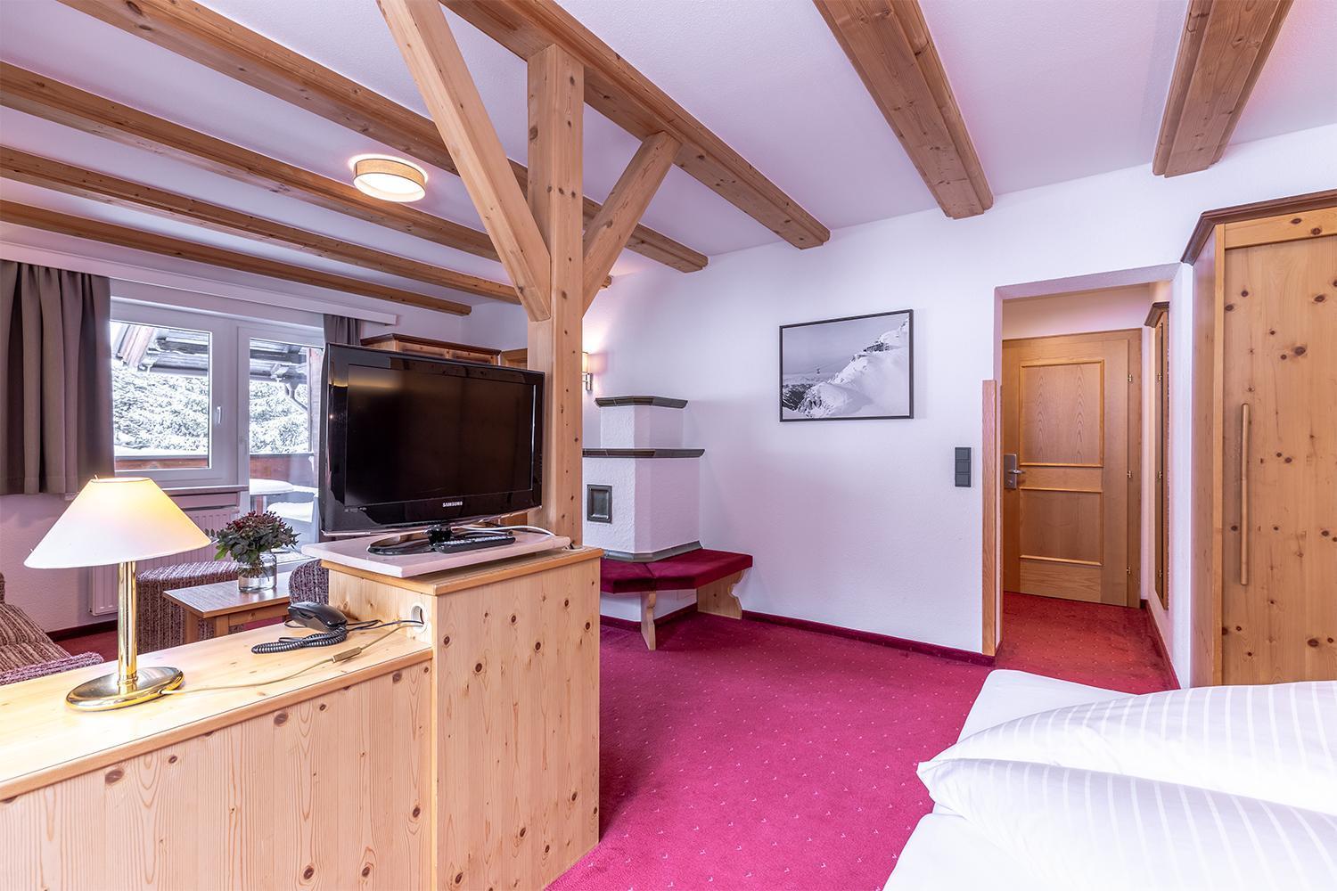 Hotel Sonnenheim Σανκτ Αντόν αμ Άλμπεργκ Εξωτερικό φωτογραφία